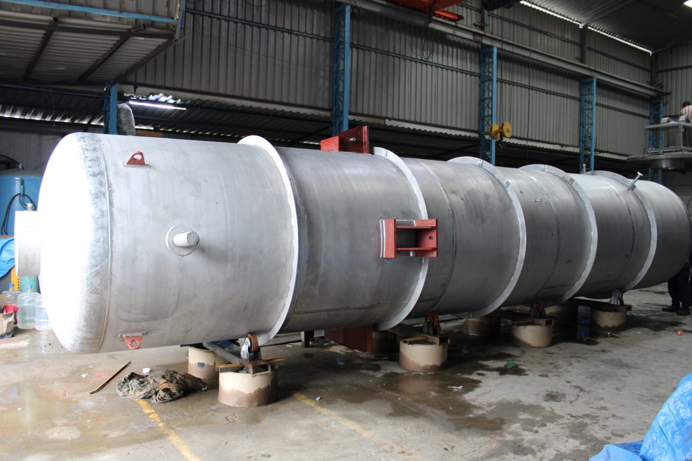 Distillation Columns — S-Cube fabrication 1