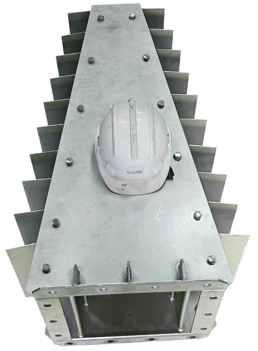 SCM VANE INLET DEVICE